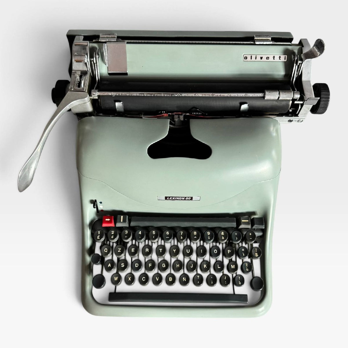 Olivetti Lexikon 80 verde a carrello corto — fotografia 3