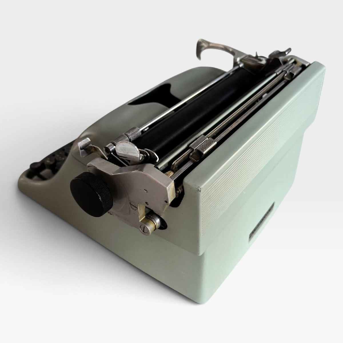 Olivetti Lexikon 80 verde a carrello corto — fotografia 7